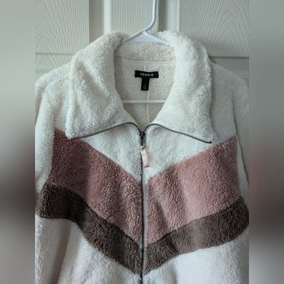 Torrid Sherpa jacket - Picture 4 of 5
